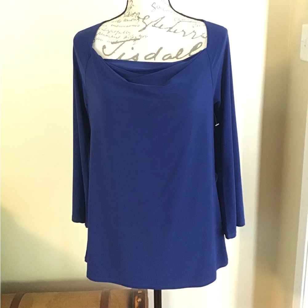 Blue Top - Picture 2 of 5